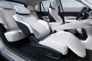 GeoMobilityHellas—Geely-Galaxy_EX5_photo2