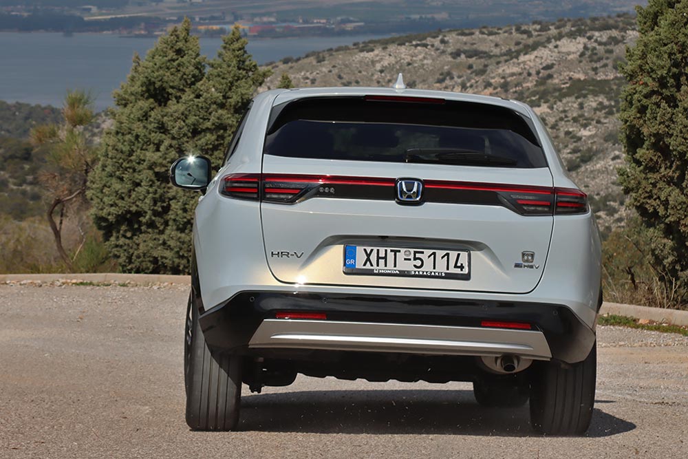 https://autogreeknews.gr/wp-content/uploads/2025/03/Honda-HR-V-2025-15.jpg