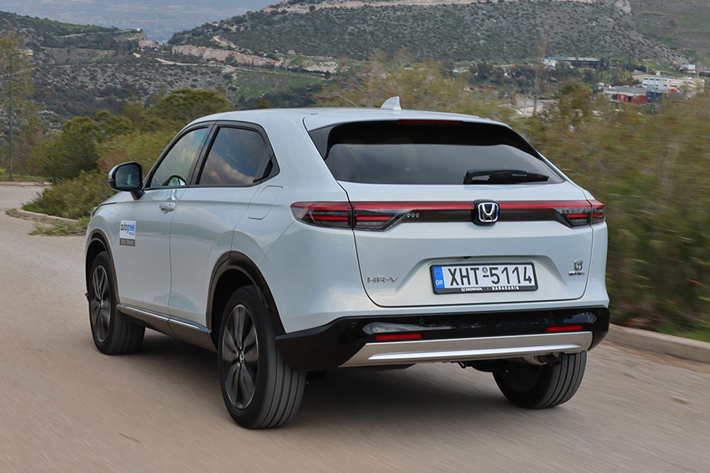 https://autogreeknews.gr/wp-content/uploads/2025/03/Honda-HR-V-2025-5.jpg