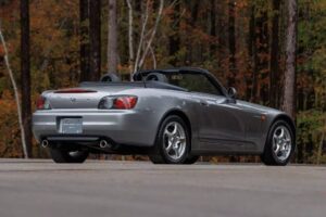Honda-S2000-Auction-Low-Miles-2