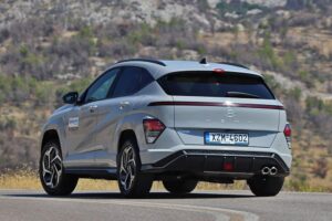 Hyundai-Kona-Hybrid-2024-(34)