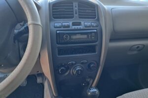 Hyundai-Santa-Fe-2002-used-(6)