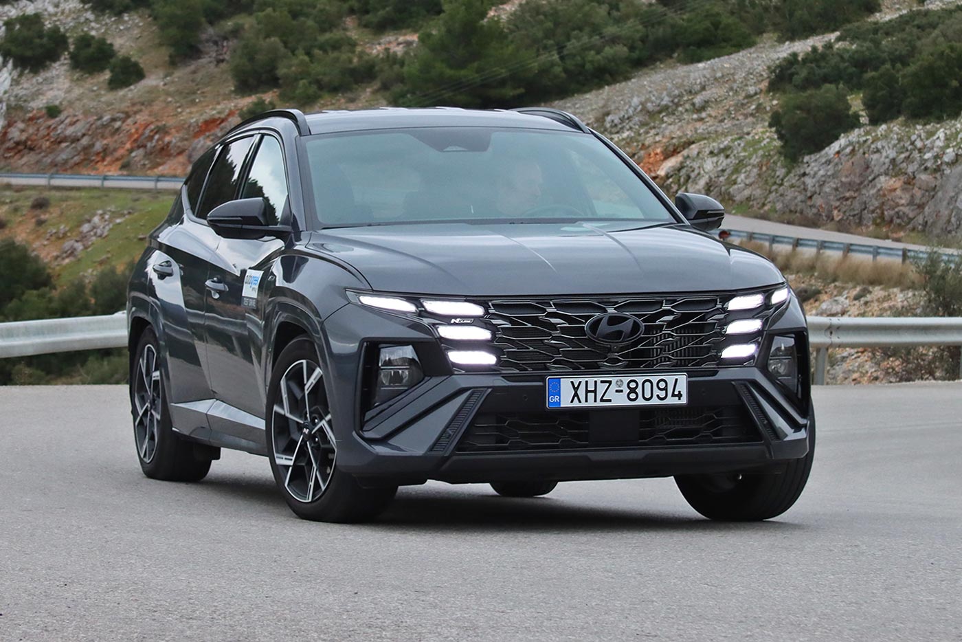 https://autogreeknews.gr/wp-content/uploads/2025/03/Hyundai-Tucson-N-Line-strofi.jpg