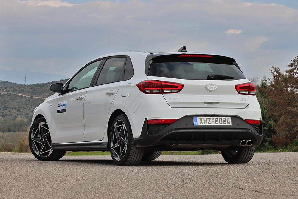 https://autogreeknews.gr/wp-content/uploads/2025/03/Hyundai-i30-1.5T-140-PS-7DCT-N-Line-4.jpg