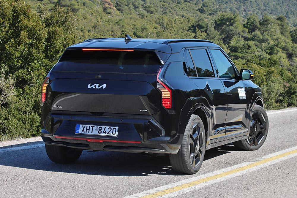 https://autogreeknews.gr/wp-content/uploads/2025/03/Kia-EV3-GT-Line-15.jpg