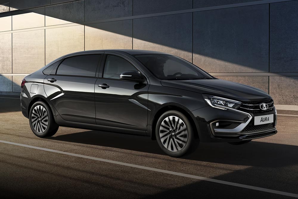 https://autogreeknews.gr/wp-content/uploads/2025/03/LADA-Aura-exterior.jpg
