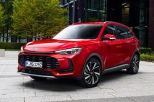MG-ZS-Max-Hybrid+-(6)