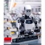 Mercedes-Benz-Robot-Factory-8-scaled