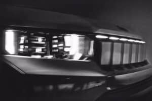 New-Jeep-Compass-Teaser-2s-2048×1152