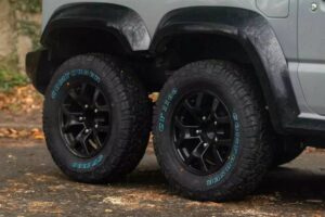 Suzuki-Jimny-6×4-11-2048×1366