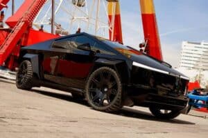 Tesla-Cybertruck-Widebody-1