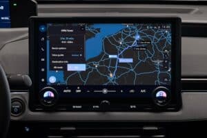 Toyota-bz4x-2025-(11)