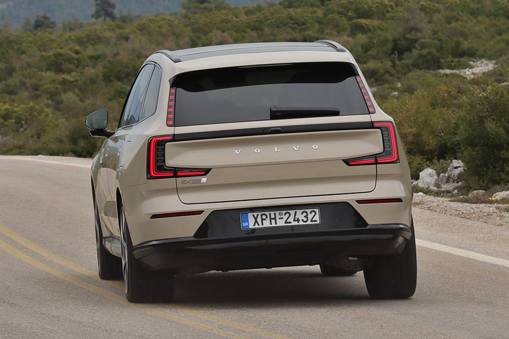 https://autogreeknews.gr/wp-content/uploads/2025/03/Volvo-EX90-Performance-18.jpg