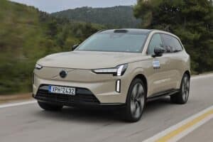 Volvo EX90 Performance (2)