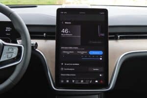 Volvo EX90 Performance (36)