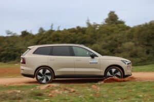 Volvo EX90 Performance (45)