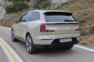 Volvo EX90 Performance (50)