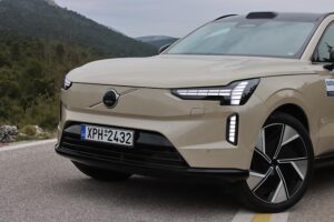 Volvo EX90 Performance (6)