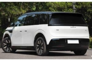 abominable-fiat-multipla-returns-to-lead-a-virtual (3)