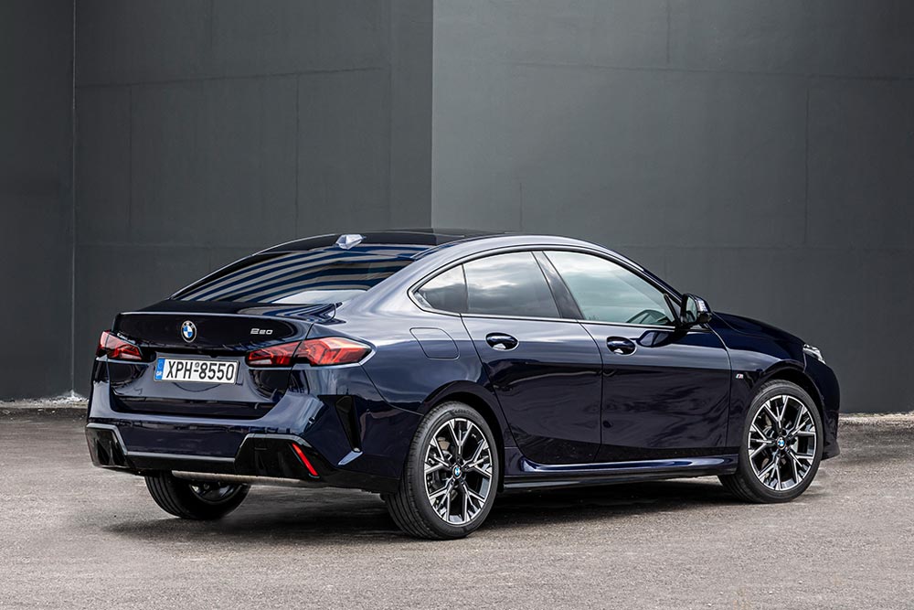https://autogreeknews.gr/wp-content/uploads/2025/03/bmw-2-series-2025-12.jpg