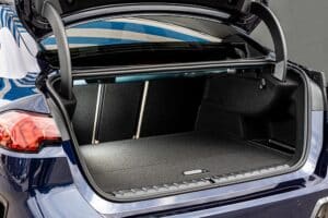 bmw-2-series-2025-(16)