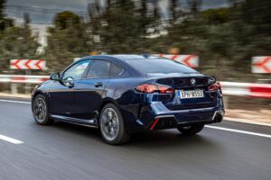 bmw-2-series-2025-(4)