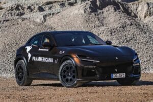 ferrari purosangue delta 4×4