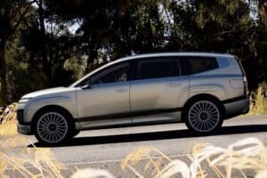 hyundai-ioniq-9-electric-family-hauler-now-in-prod