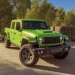 jeep-brings-the-mojito-green-in-the-gladiator-line (1)