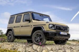 mercedes g580 price 09