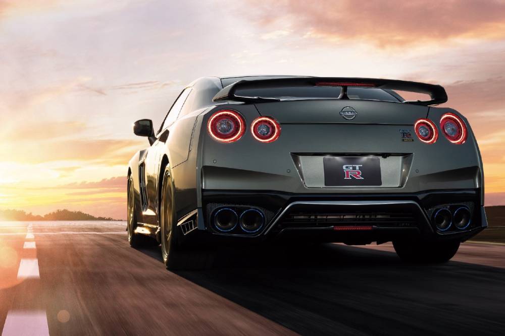 https://autogreeknews.gr/wp-content/uploads/2025/03/nissan-gt-r-farewell.jpg