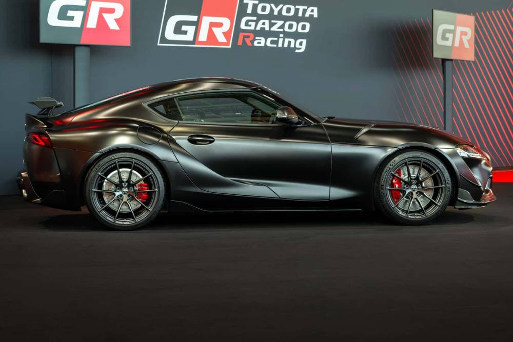 https://autogreeknews.gr/wp-content/uploads/2025/03/toyota-gr-supra-a90-final-edition-3.jpg