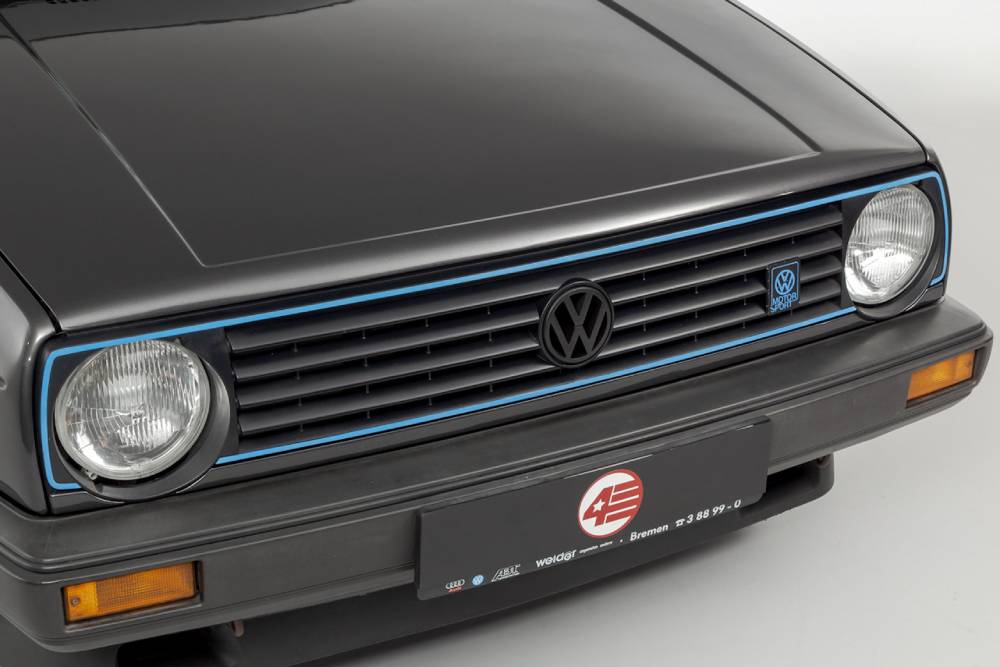 https://autogreeknews.gr/wp-content/uploads/2025/04/1989-Volkswagen-VW-Golf-G60-Limited-00001.jpg