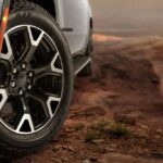 2025-Jeep-Wagoneer-Overland-415-3-2048x1451