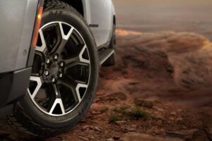 2025-Jeep-Wagoneer-Overland-415-3-2048×1451