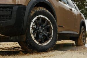 2025 nissan pathfinder 02