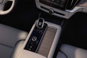 2026-volvo-s90 (13)