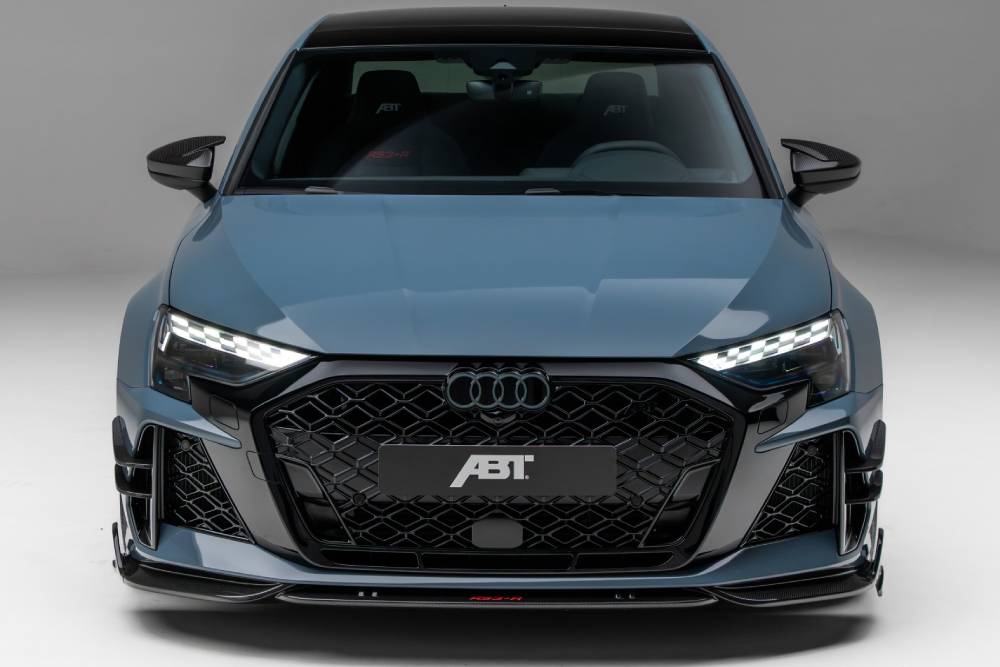 https://autogreeknews.gr/wp-content/uploads/2025/04/ABT_RS_3-R_Audi_sedan_hatchback-6.jpg