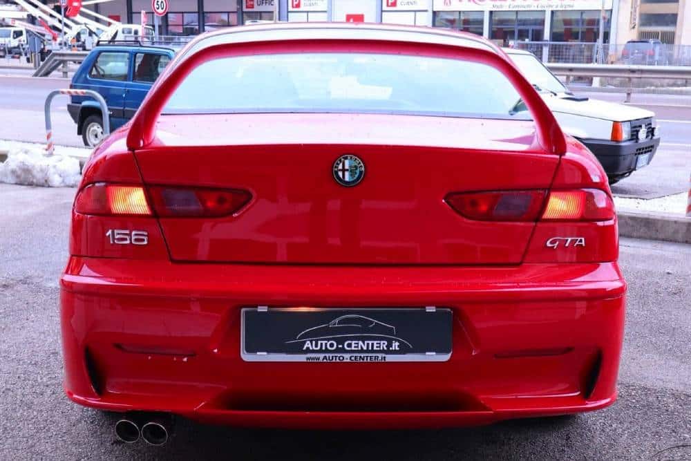 https://autogreeknews.gr/wp-content/uploads/2025/04/Alfa_Romeo_156_GTA_2002_for_sale-01-15.jpg