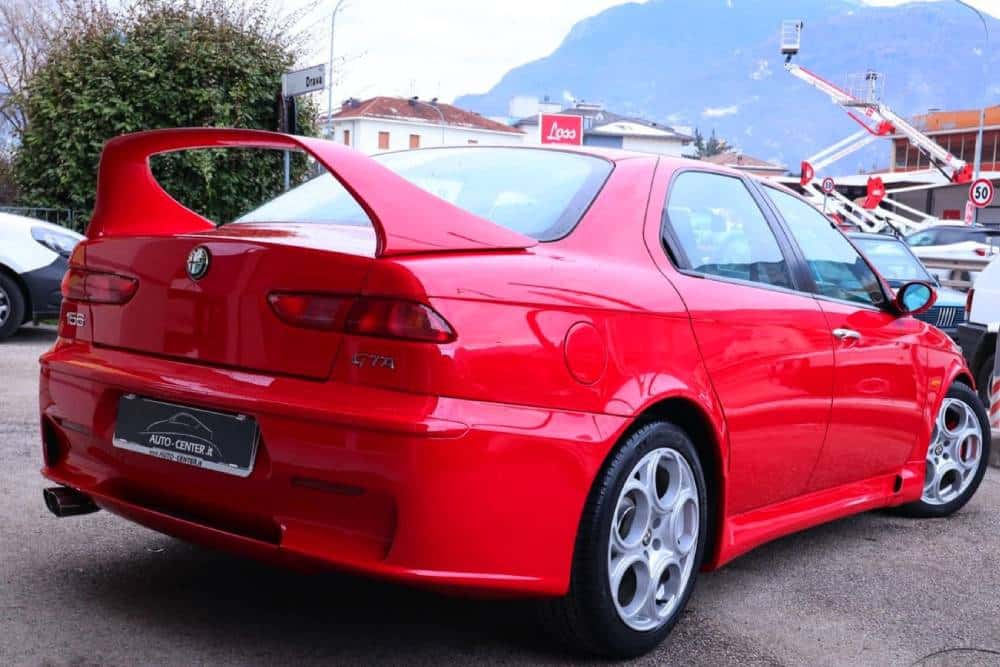 Ερωτική και «φτερωτή» Alfa Romeo 156 GTA