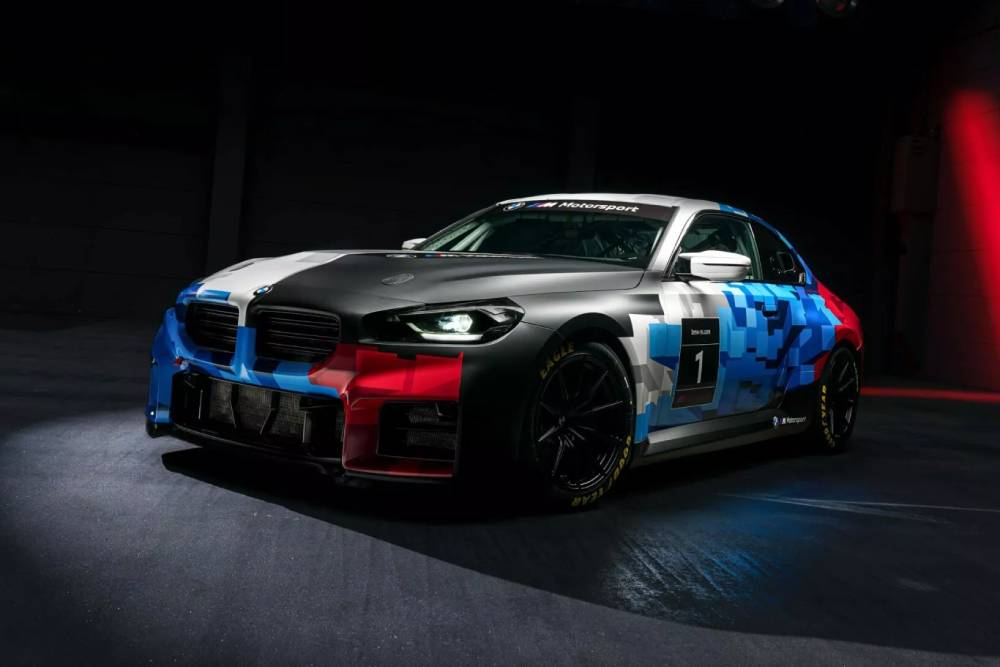https://autogreeknews.gr/wp-content/uploads/2025/04/BMW-M2-Racing-1-2048x1366-1.jpg