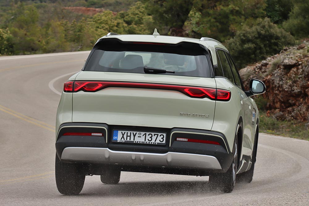 https://autogreeknews.gr/wp-content/uploads/2025/04/BYD-ATTO-2-33.jpg