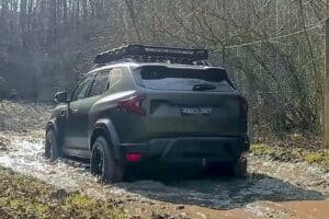 Dacia-Duster-Redust-off-road-1