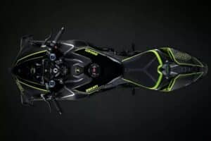 Ducati-Panigale-V4-Lamborghini-409-17-2048×1365