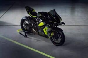 Ducati-Panigale-V4-Lamborghini-409-5-2048×1303