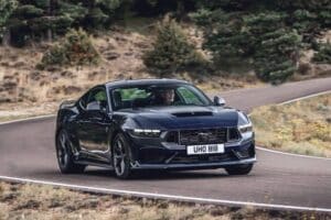 FORD MUSTANG DARK HORSE_01 (1)