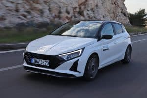 Hyundai-i20-kinisi