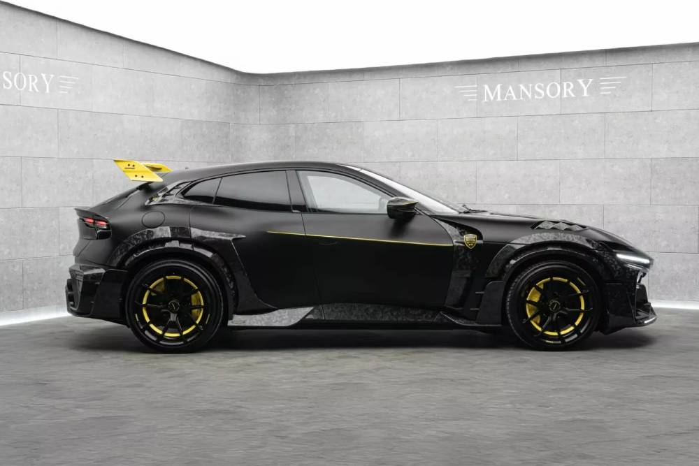 https://autogreeknews.gr/wp-content/uploads/2025/04/Mansory-Ferrari-Purosangue-3_result22-2048x1366-1.jpg