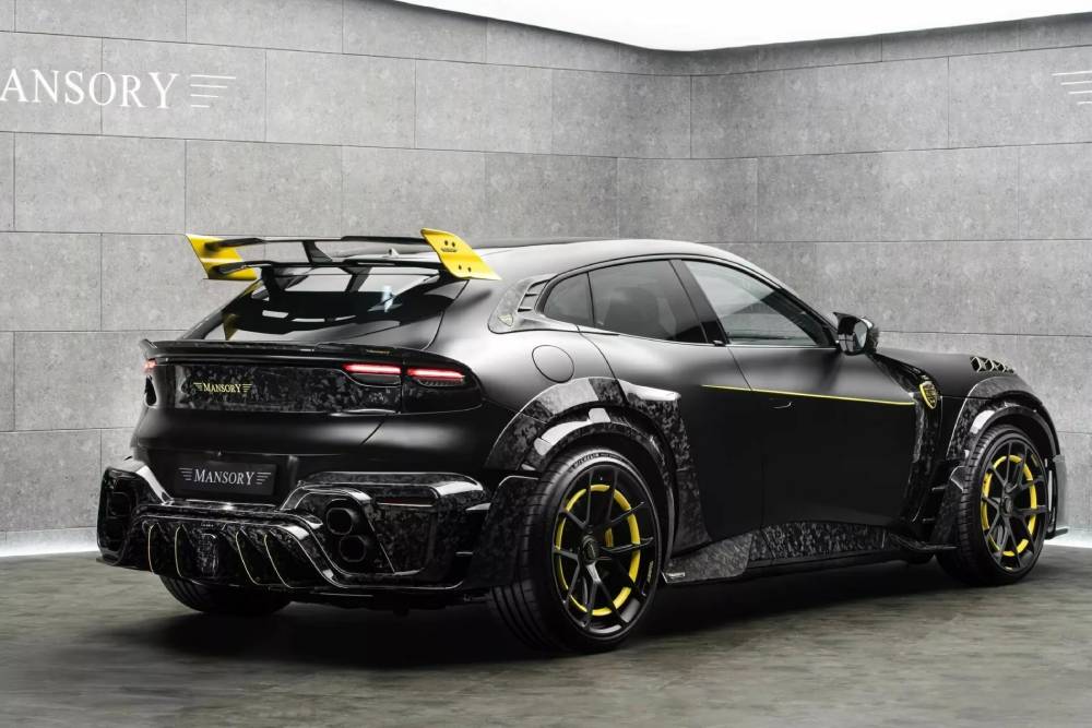 https://autogreeknews.gr/wp-content/uploads/2025/04/Mansory-Ferrari-Purosangue-6_result22-2048x1366-1.jpg