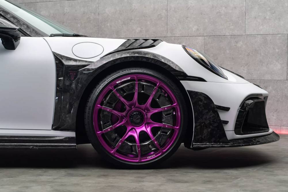 https://autogreeknews.gr/wp-content/uploads/2025/04/Mansory-Porsche-911-Turbo-S-Cabriolet-19.jpg